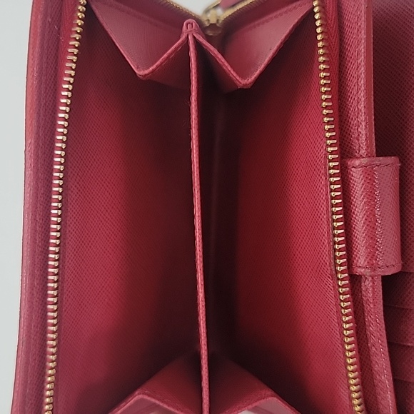 PRADA Saffiano Leather Red Wallet - Picture 3 of 6
